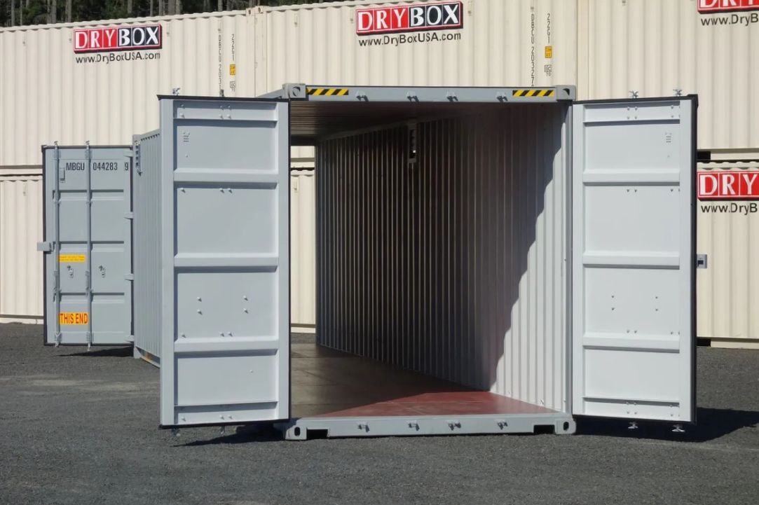 Shipping container with double doors