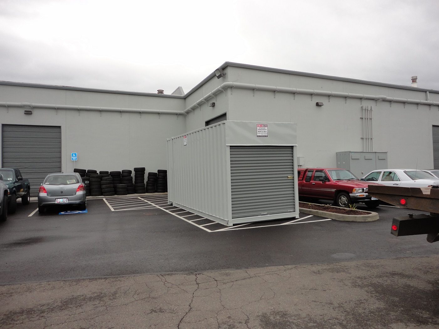 24ft shipping container