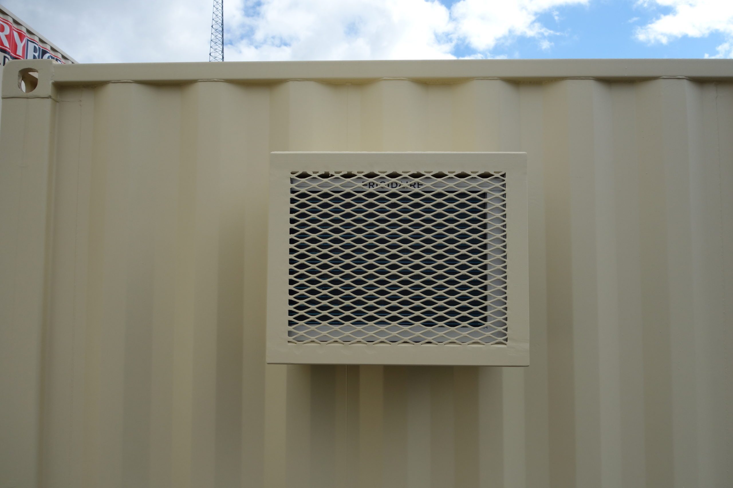 air conditioning on shipping containers