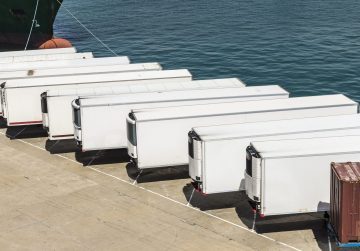 white reefer containers