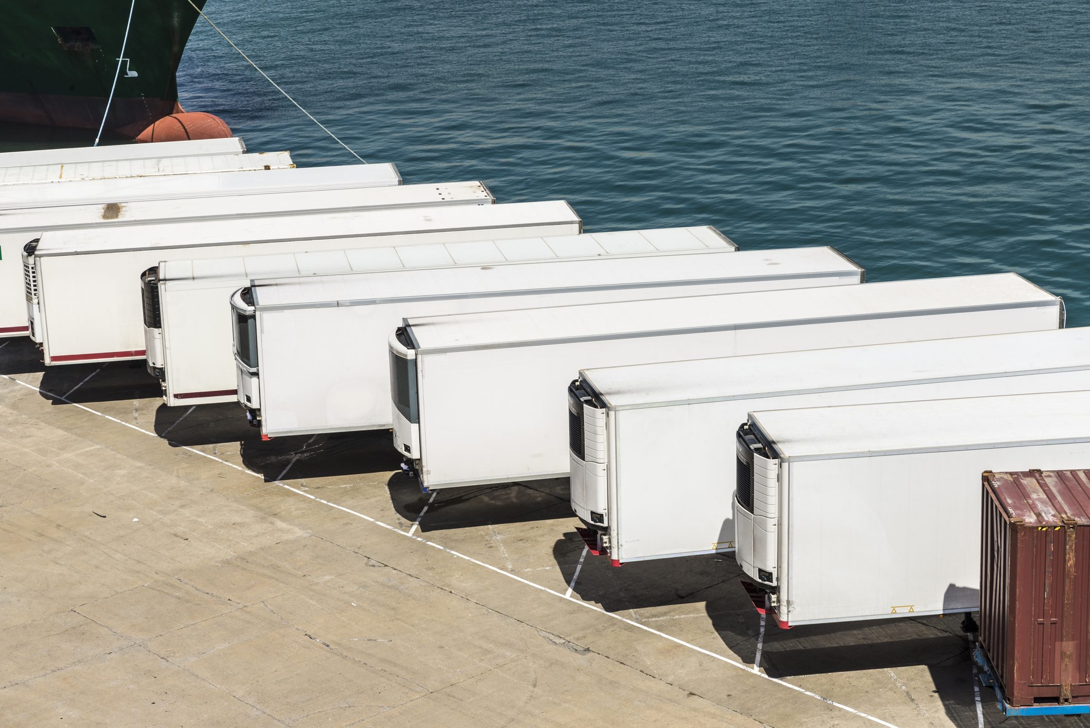 refrigerated white shipping containers