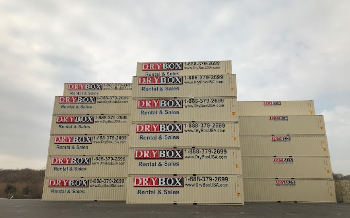 Containers in Auburn, Washington - Dry Box